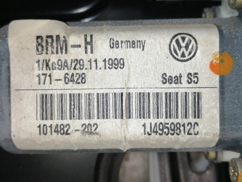 Recambio de elevalunas trasero derecho para seat leon (1m1) stella referencia OEM IAM 1J4959812C 101482202 1716428 49001M0519932