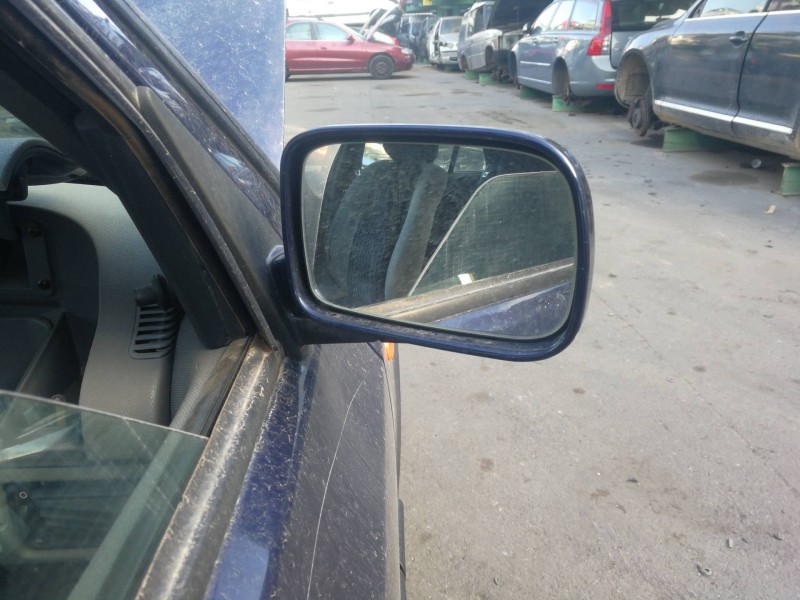 Recambio de retrovisor derecho para skoda felicia combi ( 795) glx referencia OEM IAM 415501410  