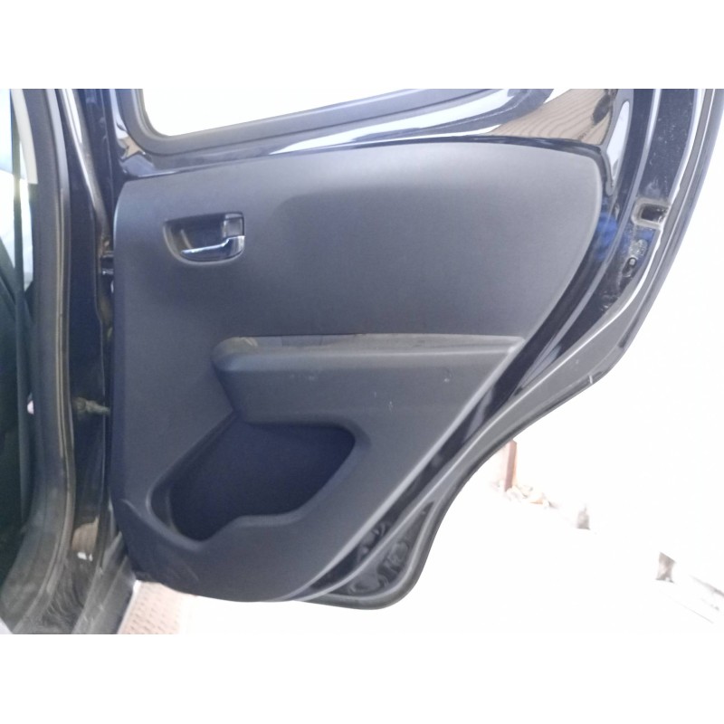 Recambio de guarnecido puerta trasera derecha para citroën c1 airscape shine referencia OEM IAM 676300H040  