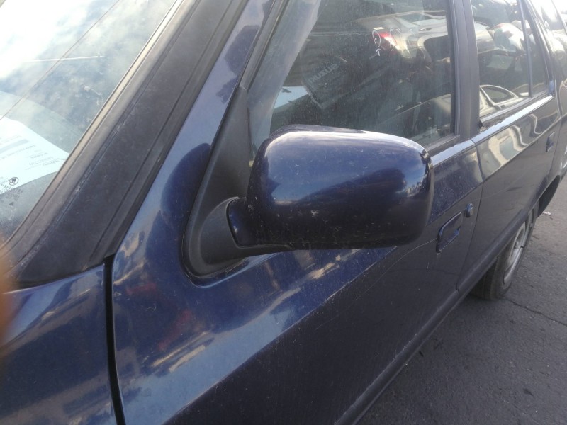 Recambio de retrovisor izquierdo para skoda felicia combi ( 795) glx referencia OEM IAM 415501409  