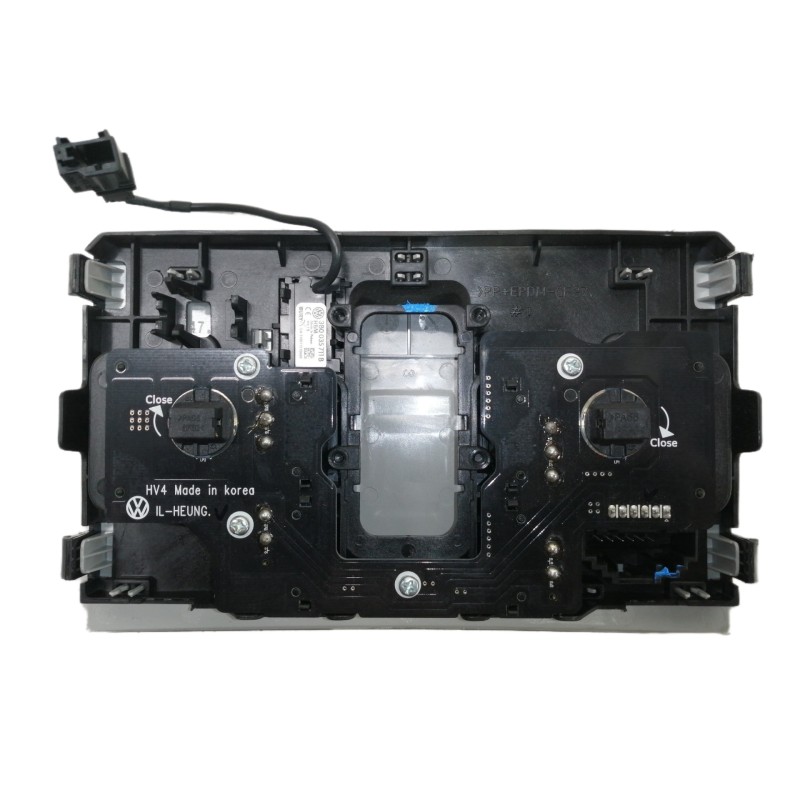 Recambio de luz interior para volkswagen golf vii lim. (bq1) advance referencia OEM IAM 5TA947105A  