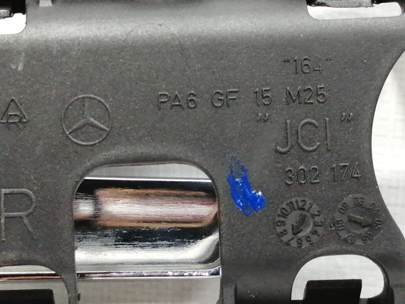 Recambio de maneta interior trasera derecha para mercedes-benz clase m (w164) 320 / 350 cdi (164.122) referencia OEM IAM JCI3021