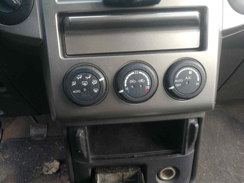 Recambio de mando calefaccion / aire acondicionado para nissan x-trail (t30) comfort referencia OEM IAM 27500ES71B  