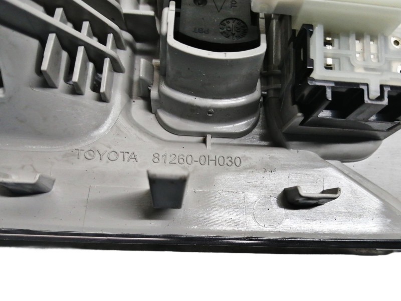 Recambio de luz interior para citroën c1 airscape shine referencia OEM IAM 812600H030  