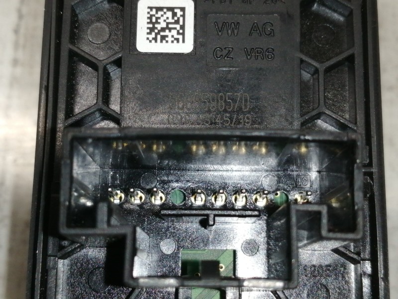 Recambio de mando elevalunas delantero izquierdo para volkswagen golf vii lim. (bq1) advance referencia OEM IAM 5G1867255C 5G095