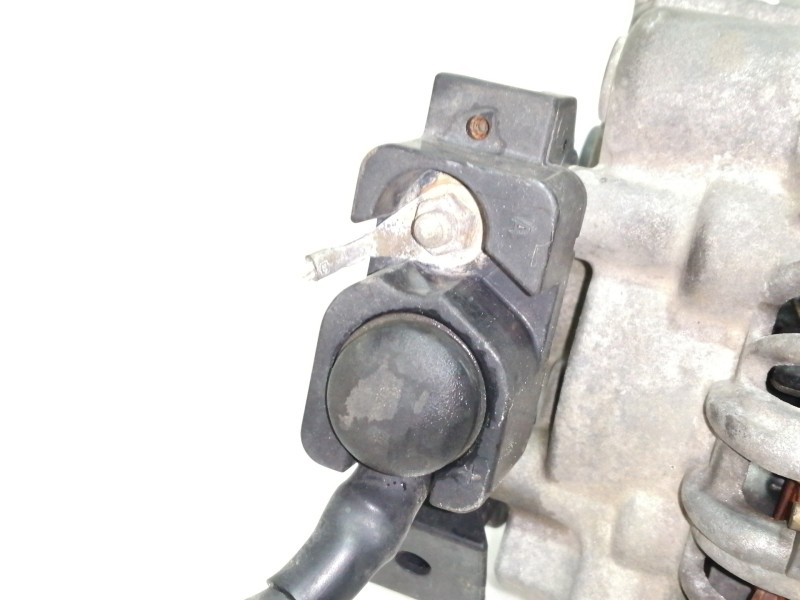 Recambio de alternador para suzuki vitara (et) 2.0 hdi referencia OEM IAM 9635772880  