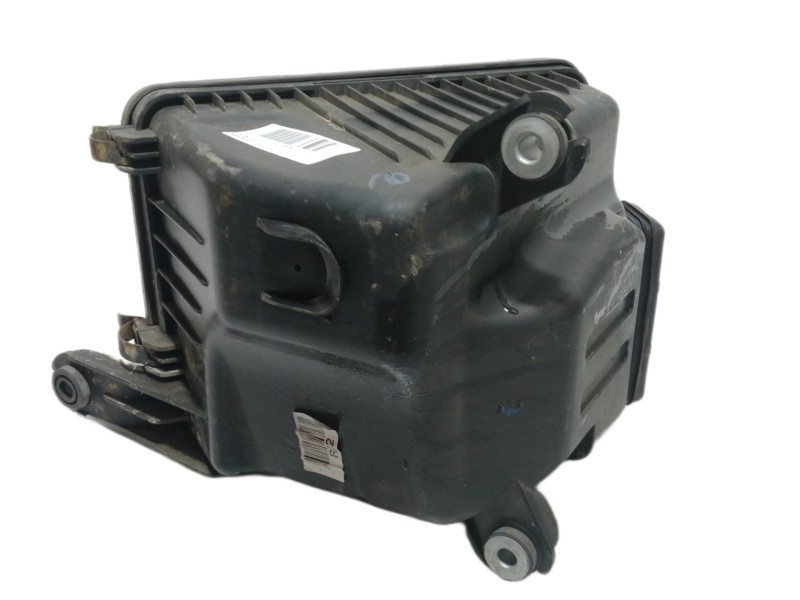 Recambio de filtro aire para kia sorento emotion 4wd referencia OEM IAM 281102P300  