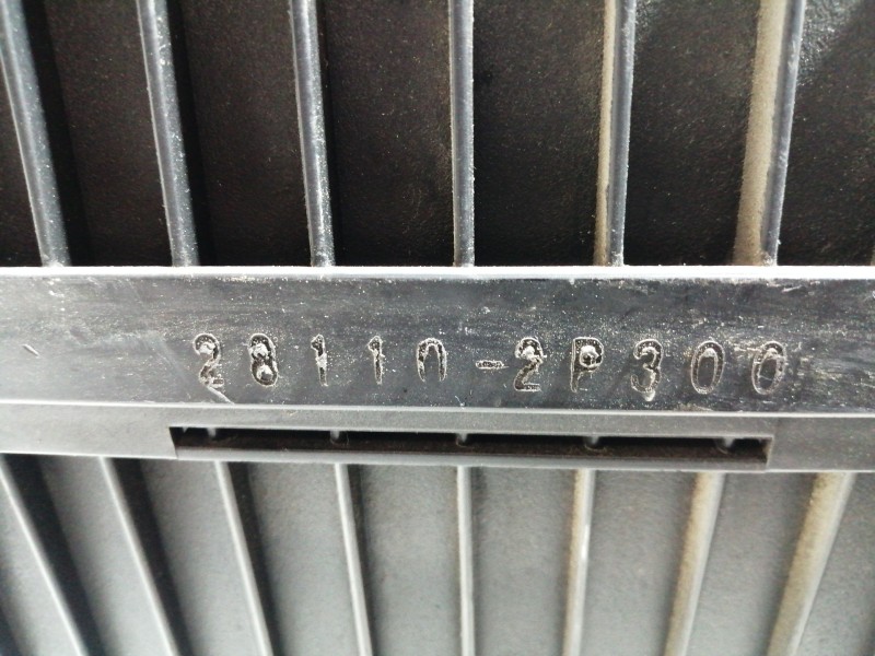 Recambio de filtro aire para kia sorento emotion 4wd referencia OEM IAM 281102P300  