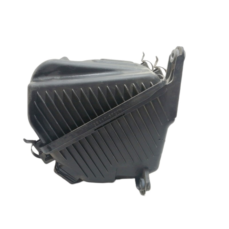 Recambio de filtro aire para kia sorento emotion 4wd referencia OEM IAM 281102P300  