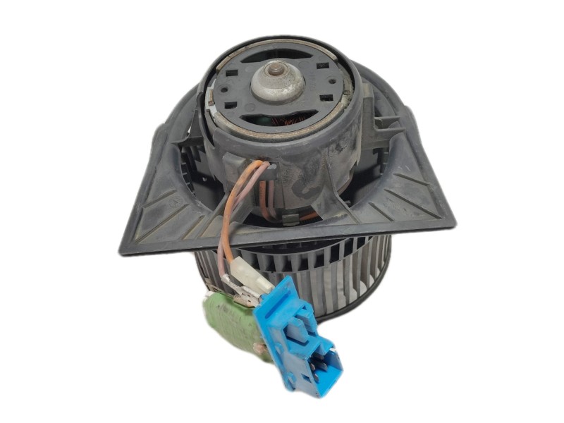 Recambio de motor calefaccion para opel vectra b berlina 2.0 dti referencia OEM IAM 2J71030350  