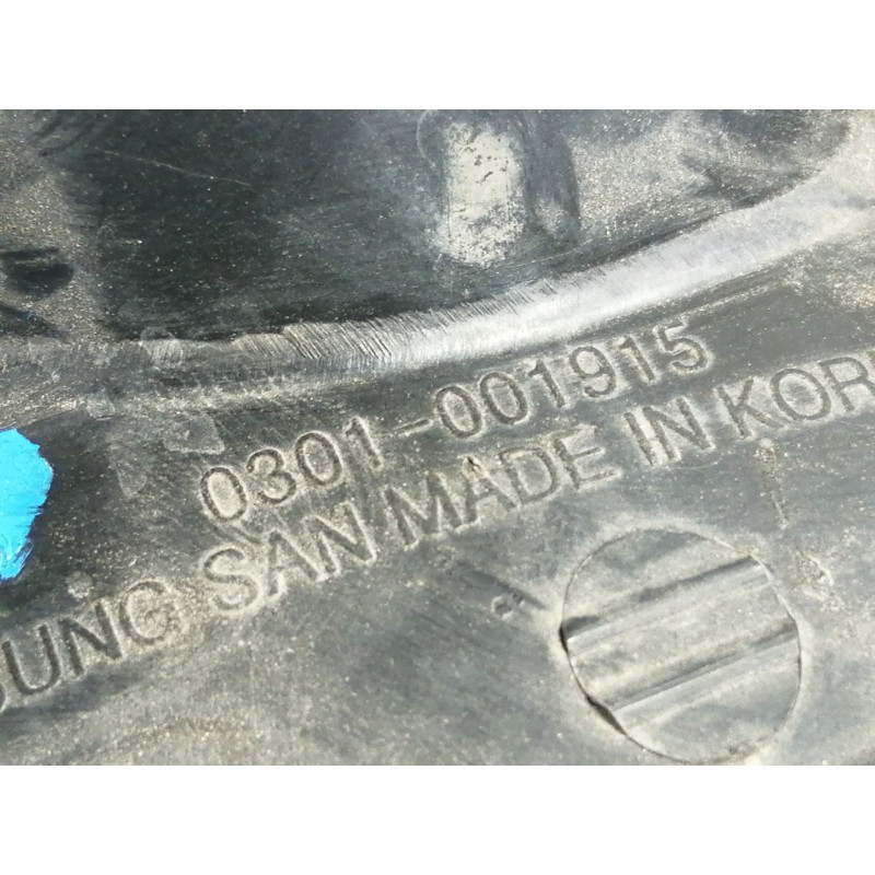 Recambio de faro izquierdo para chevrolet nubira berlina se referencia OEM IAM 0301001915  