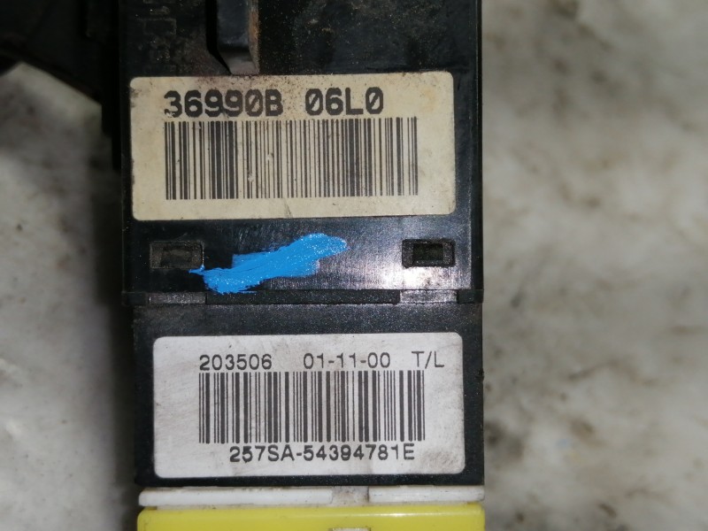 Recambio de mando limpia para nissan almera (n16/e) comfort referencia OEM IAM 36990B06L0 257SA54394781E 