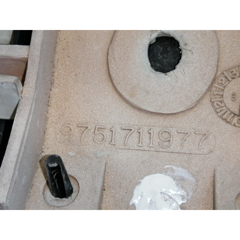 Recambio de rejilla delantera para peugeot 306 berlina 3/5 puertas (s1) style d referencia OEM IAM 1260129  