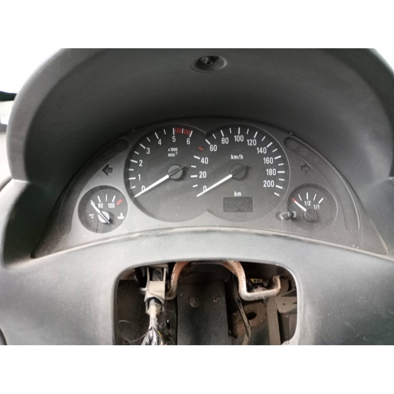 Recambio de cuadro instrumentos para opel corsa c club referencia OEM IAM   