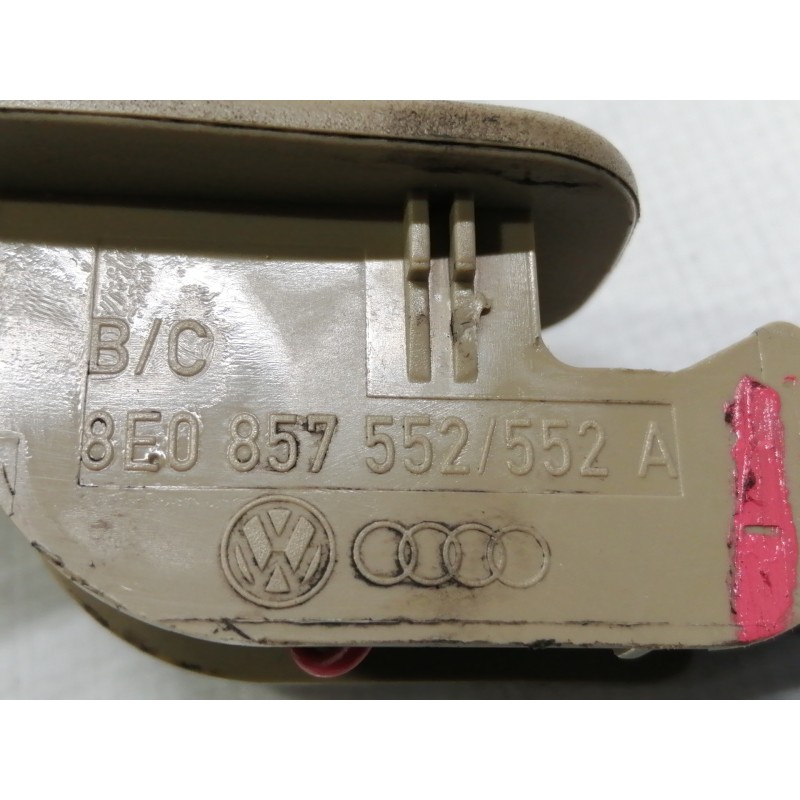 Recambio de parasol derecho para audi a4 berlina (8e) 2.0 tdi 16v (103kw) referencia OEM IAM 8E0857552  