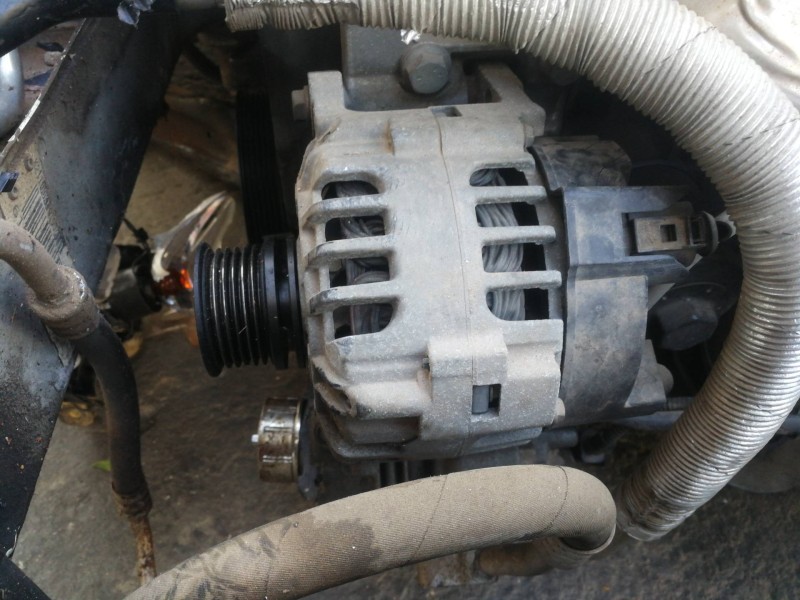 Recambio de alternador para seat ibiza (6j5) stylance / style referencia OEM IAM 037903025T  