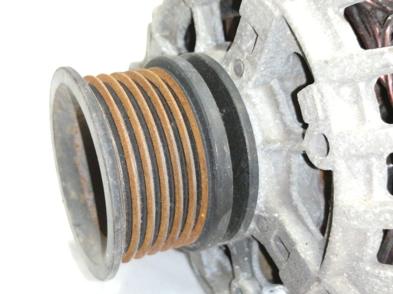 Recambio de alternador para seat ibiza (6j5) stylance / style referencia OEM IAM 037903025T  