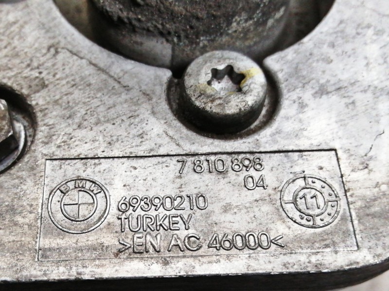 Recambio de bomba direccion para bmw x1 (e84) xdrive 18d referencia OEM IAM 7810898 69390210 