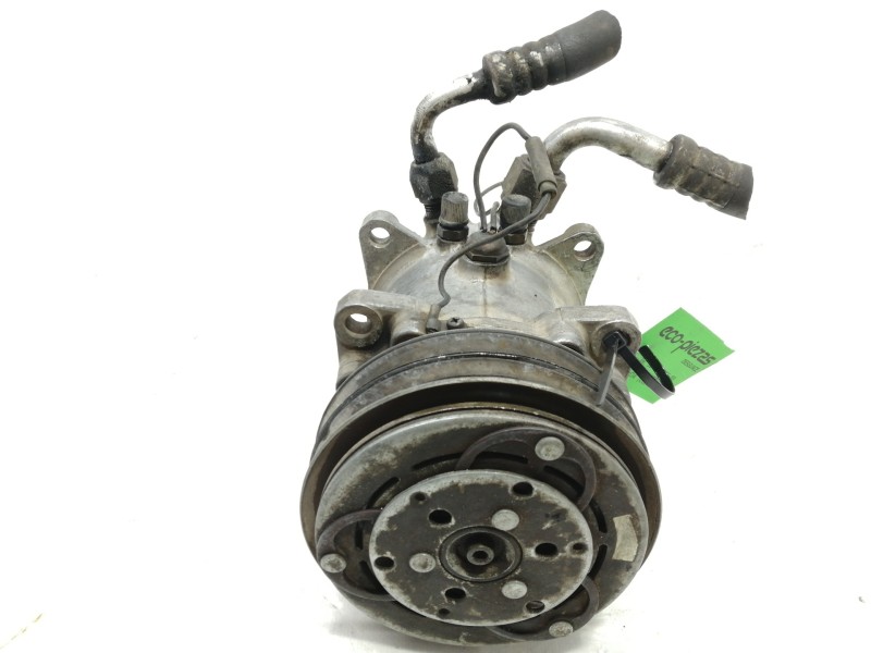 Recambio de compresor aire acondicionado para isuzu trooper ubs 55 referencia OEM IAM SOPORTEROTO  