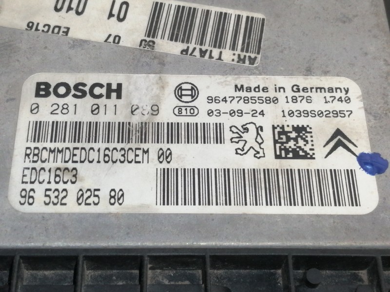 Recambio de centralita motor uce para peugeot 206 berlina x-line referencia OEM IAM 0281011089 9653202580 1039S02957