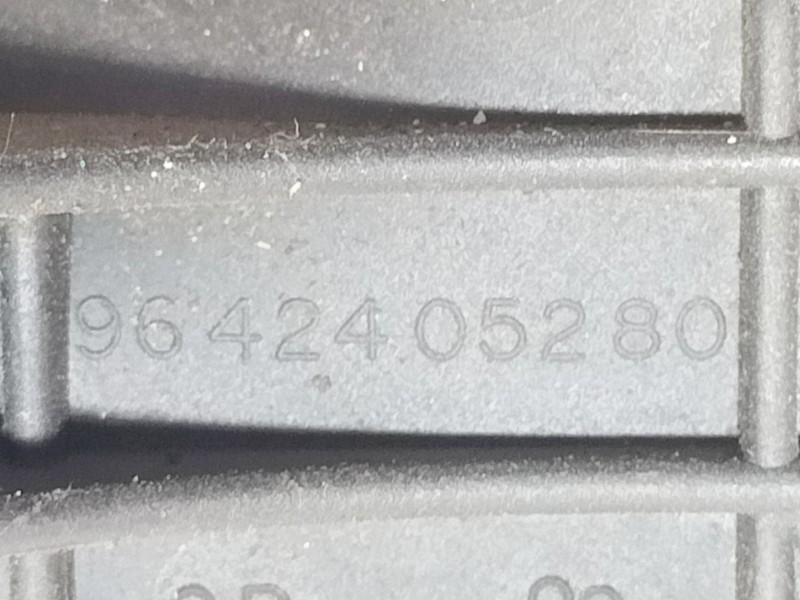 Recambio de colector admision para peugeot partner (s1) combispace referencia OEM IAM 9642405280  