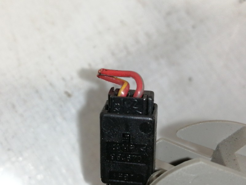 Recambio de parasol derecho para audi a6 berlina (4b2) 2.5 tdi referencia OEM IAM 4B0857552AG  