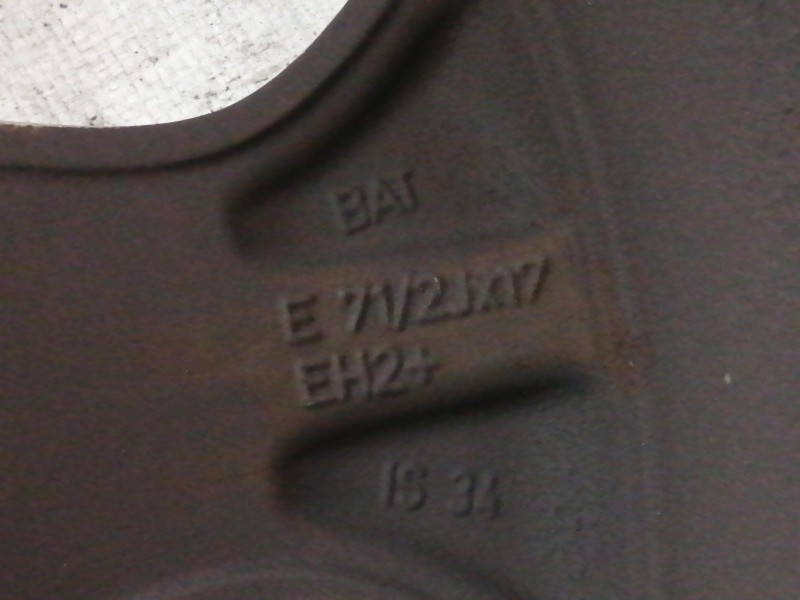 Recambio de llanta para bmw x1 (e84) xdrive 18d referencia OEM IAM 17´´IS34 7 1/2JX17EH2+ 