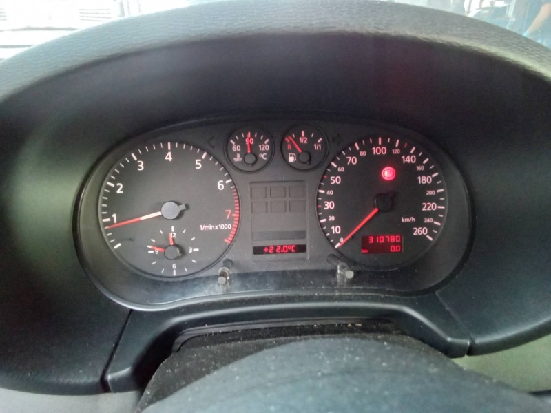 Recambio de cuadro instrumentos para audi a3 (8l) 1.8 ambiente referencia OEM IAM 8L0919860E 008AUZ8Z0 W0220081