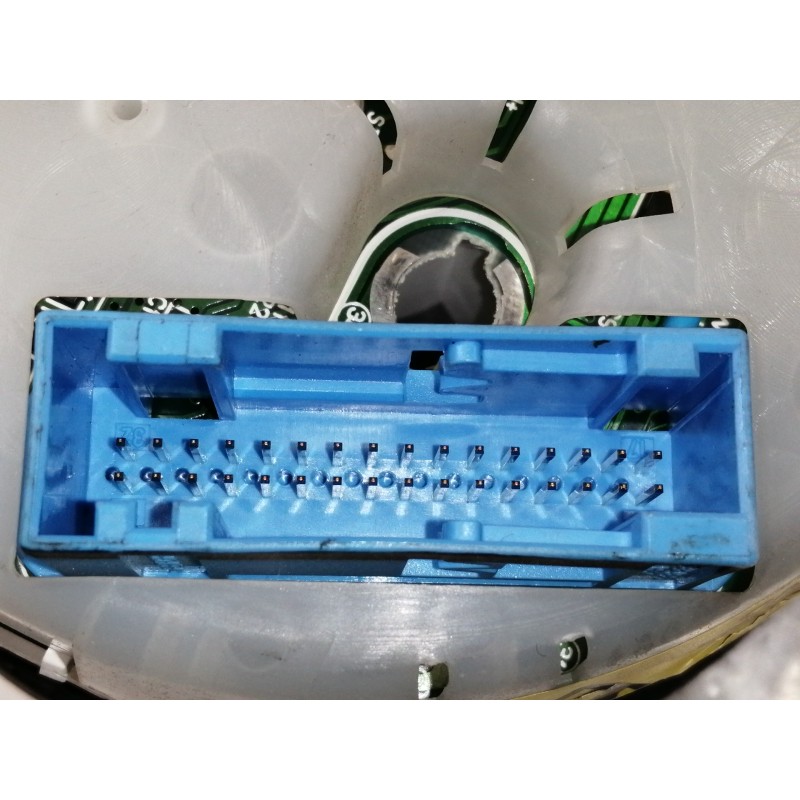 Recambio de cuadro instrumentos para audi a3 (8l) 1.8 ambiente referencia OEM IAM 8L0919860E 008AUZ8Z0 W0220081