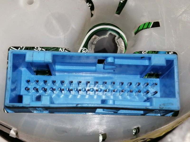 Recambio de cuadro instrumentos para audi a3 (8l) 1.8 ambiente referencia OEM IAM 8L0919860E 008AUZ8Z0 W0220081