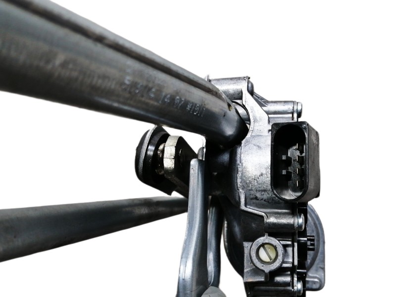 Recambio de motor limpia delantero para bmw x1 (e84) xdrive 18d referencia OEM IAM 299246501 W14109 