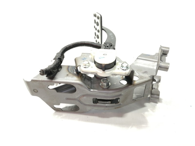 Recambio de pedal freno para subaru xv (g5) executive plus referencia OEM IAM 29330AA020  