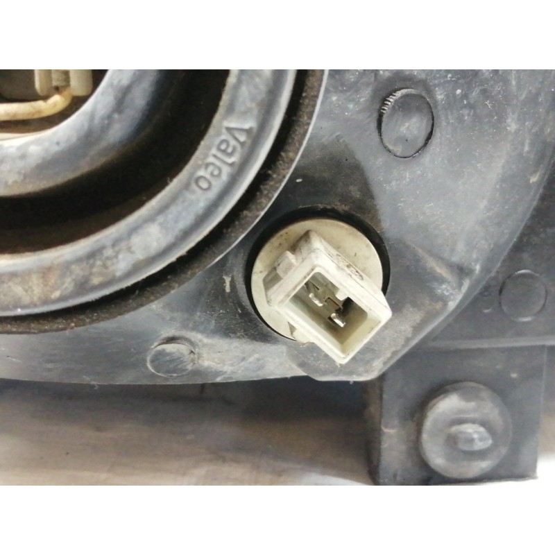 Recambio de faro izquierdo para ford escort berlina referencia OEM IAM 67618979 67618979 VALEO