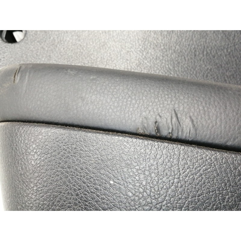 Recambio de guarnecido puerta trasera izquierda para ssangyong kyron 200 xdi limited referencia OEM IAM 7320109402LAM 7320109402