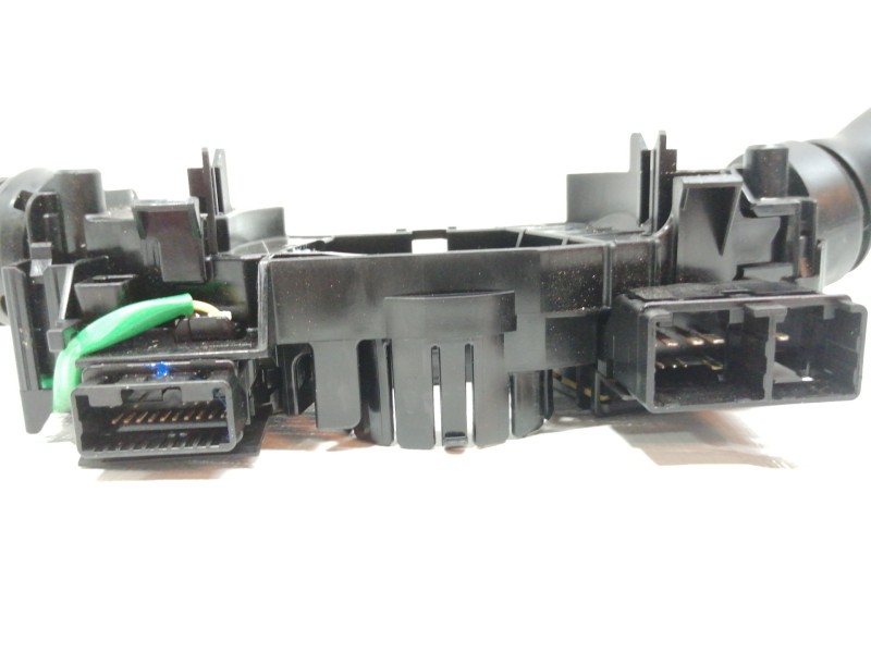 Recambio de mando multifuncion para subaru xv (g5) executive plus referencia OEM IAM 173848  