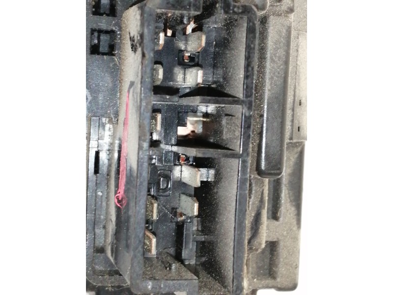 Recambio de mando limpia para peugeot 106 (s2) max d referencia OEM IAM 96265116ZL  