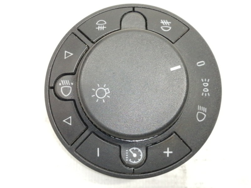 Recambio de mando luces para opel corsa d essentia referencia OEM IAM 13249397  