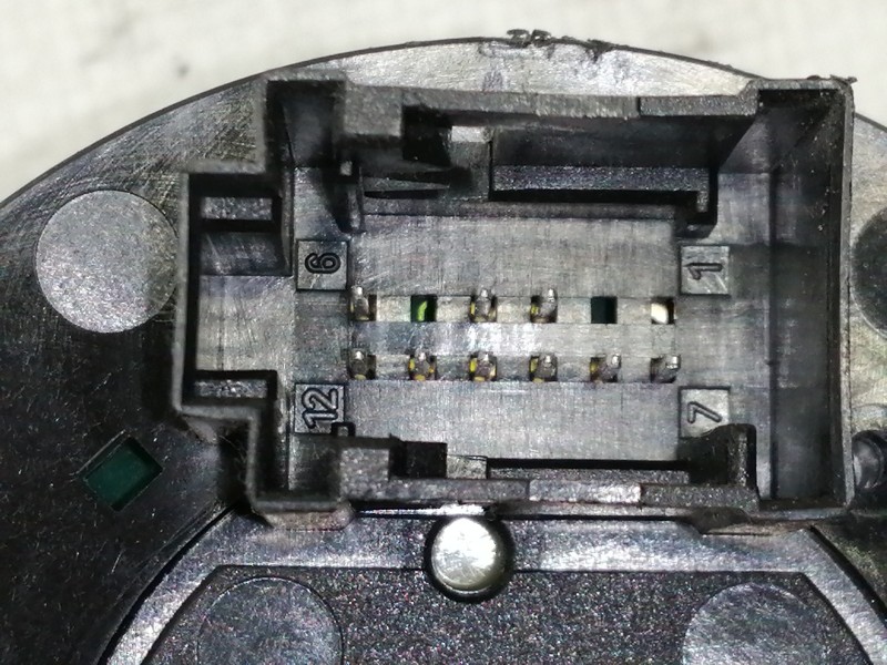 Recambio de mando luces para opel corsa d essentia referencia OEM IAM 13249397  