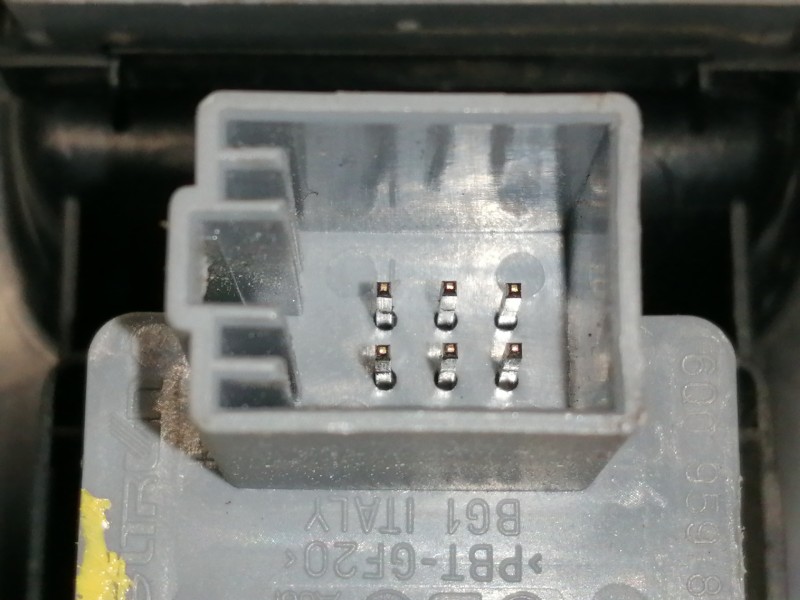 Recambio de mando elevalunas delantero izquierdo para volkswagen polo (9n1) trendline referencia OEM IAM 6Q1867171F 6Q0959859 