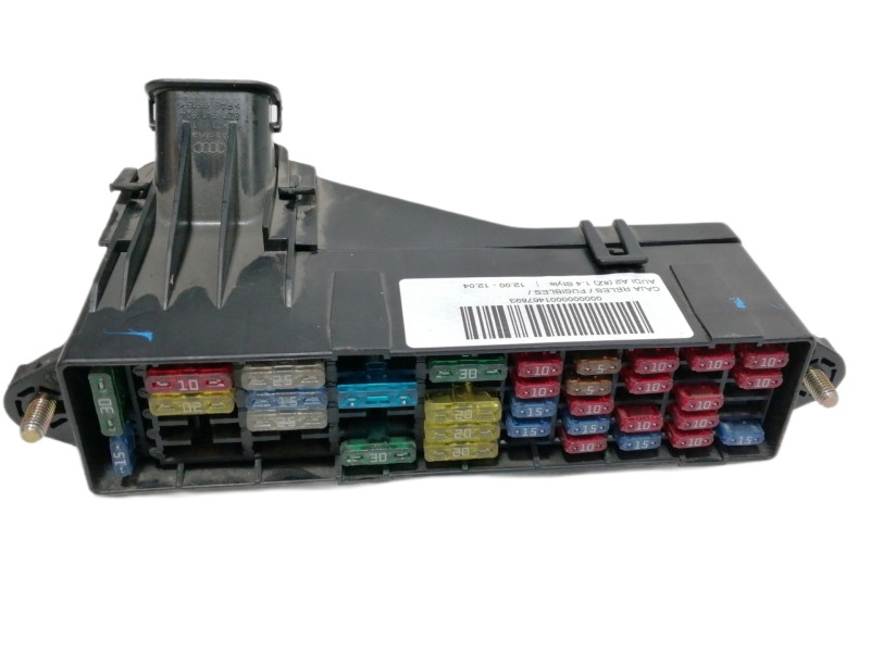 Recambio de caja reles / fusibles para audi a2 (8z) 1.4 style referencia OEM IAM 8Z1941824  