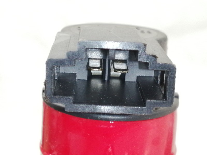 Recambio de piloto trasero derecho interior para volkswagen passat berlina (3c2) advance referencia OEM IAM 3C5945094E 27560224 