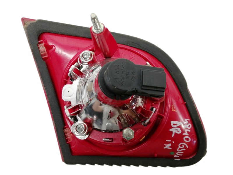 Recambio de piloto trasero derecho interior para volkswagen passat berlina (3c2) advance referencia OEM IAM 3C5945094E 27560224 