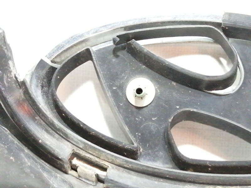 Recambio de rejilla delantera para hyundai i40 style blue referencia OEM IAM VERDETALLESENOBSERVACIONES  
