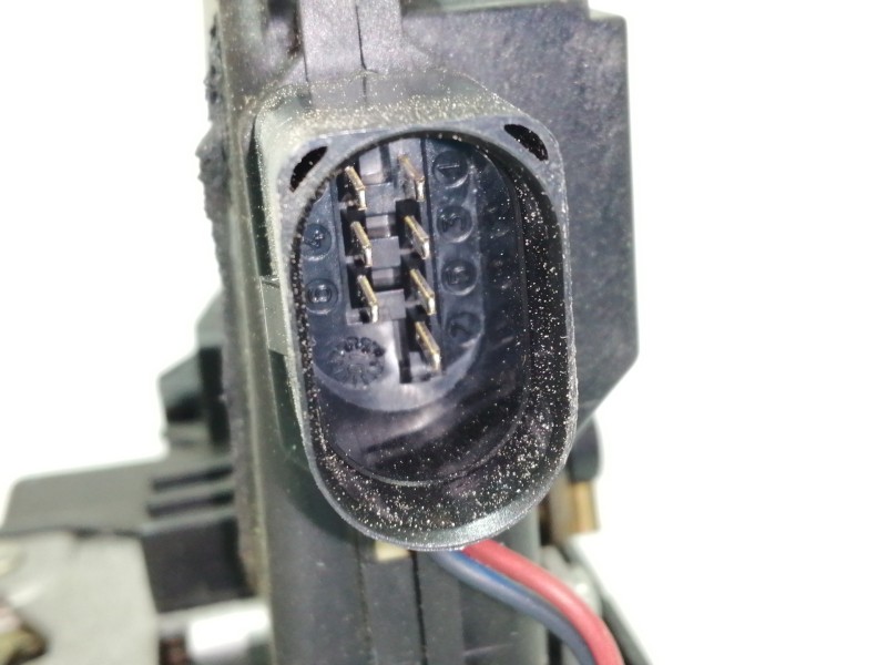 Recambio de cerradura puerta delantera derecha para audi a2 (8z) 1.4 style referencia OEM IAM 8Z1837016C  