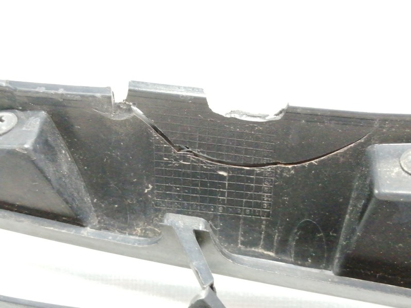 Recambio de rejilla delantera para hyundai i40 style blue referencia OEM IAM VERDETALLESENOBSERVACIONES  