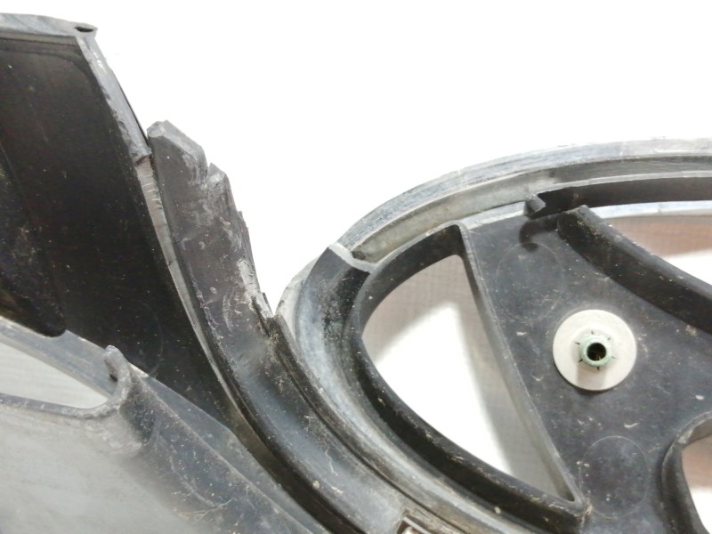 Recambio de rejilla delantera para hyundai i40 style blue referencia OEM IAM VERDETALLESENOBSERVACIONES  