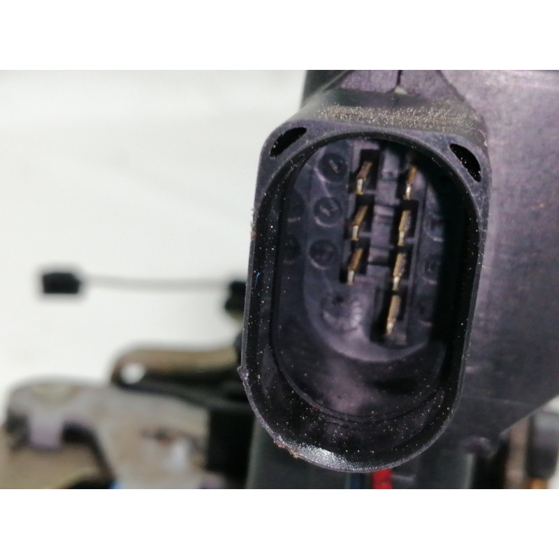 Recambio de cerradura puerta trasera derecha para audi a2 (8z) 1.4 style referencia OEM IAM 8Z0839016A  