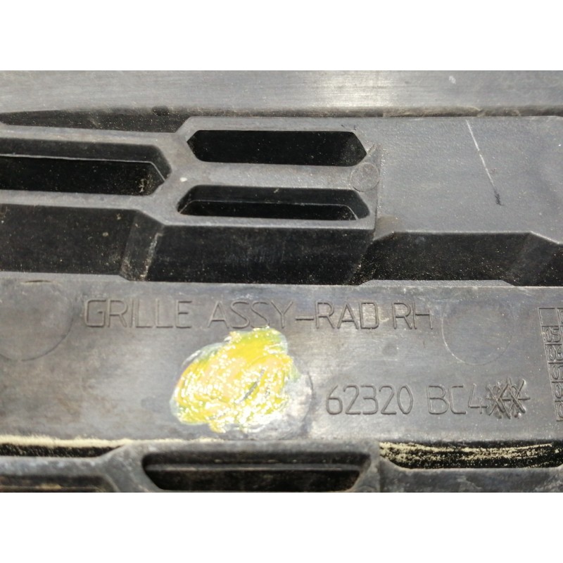 Recambio de rejilla paragolpes derecha para nissan micra c+c (ck12e) acenta referencia OEM IAM 62320BC4 89036989 