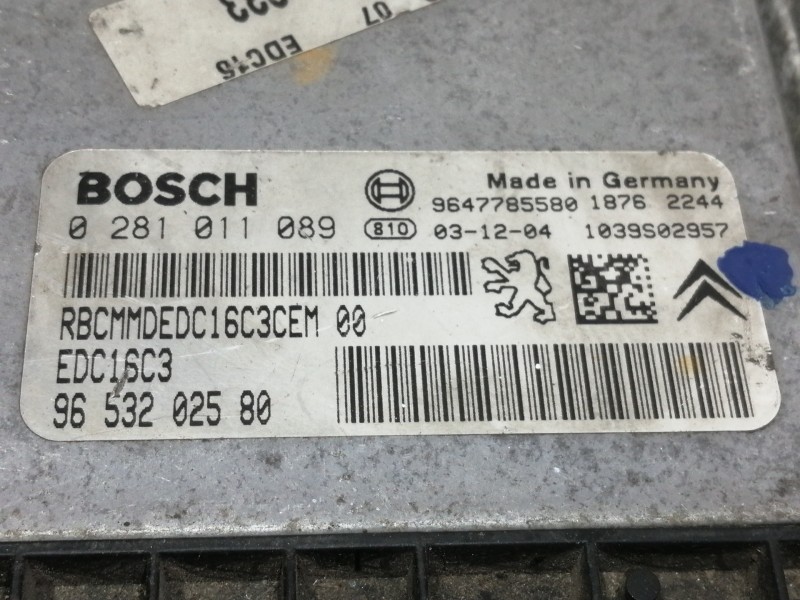Recambio de centralita motor uce para peugeot 206 berlina x-line referencia OEM IAM 0281011089 9653202580 9647785580