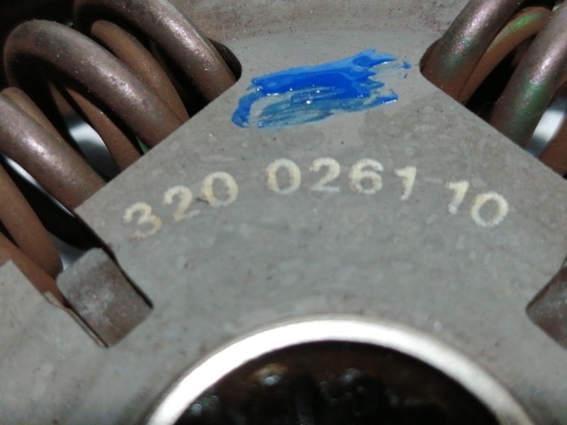 Recambio de kit embrague para opel corsa d essentia referencia OEM IAM 320026110  